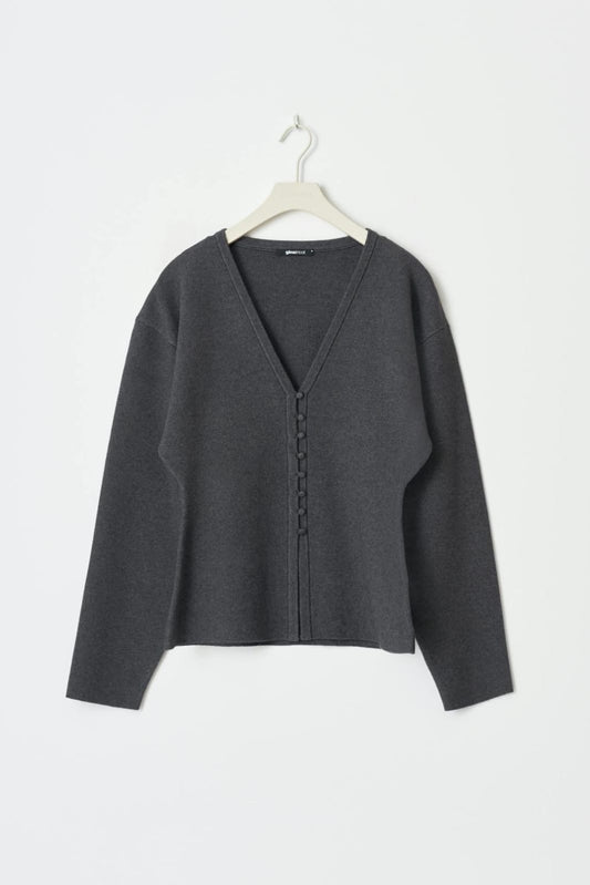 Knit V-Neck Buttoned Top