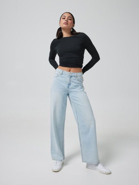 Wide leg jeans