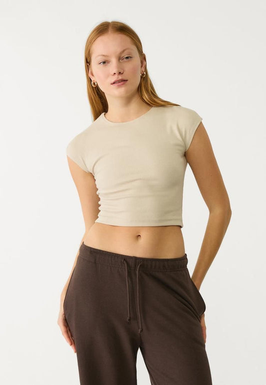 Cap sleeve crop top