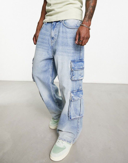 Unisex Multi-pocket Cargo Jeans in washed blue