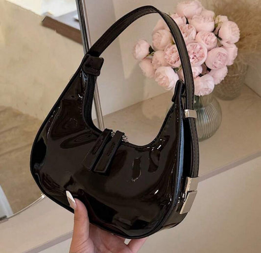 Moon Shapde Shoulder Bag