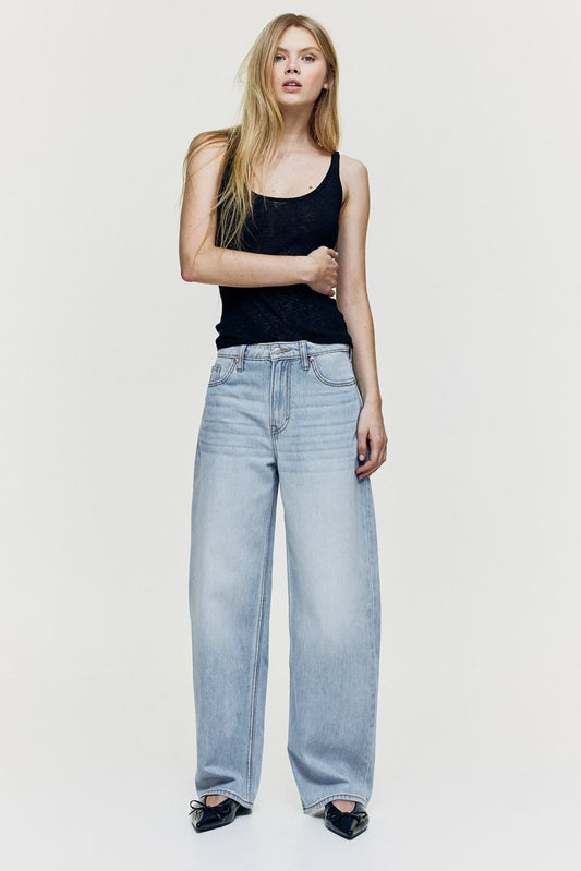 Baggy high rise jeans